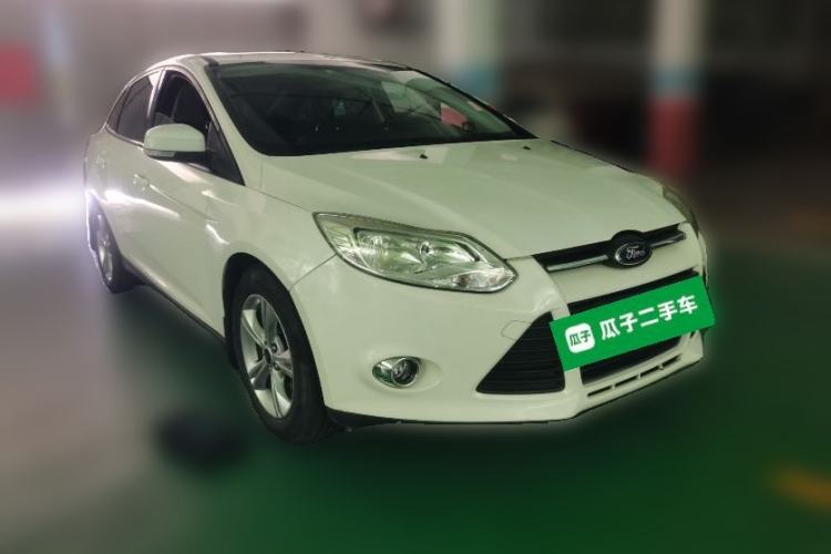 Used Ford Focus 2012 Sedan 1.6L Automatic Fashion Edition Front Right 45 Deg