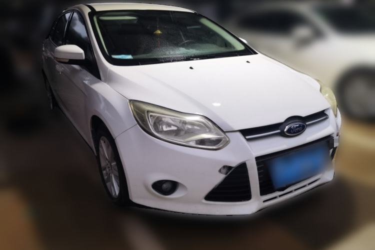 Used Ford Focus 2012 Sedan 1.6L Manual Comfort Model Front Right 45 Deg