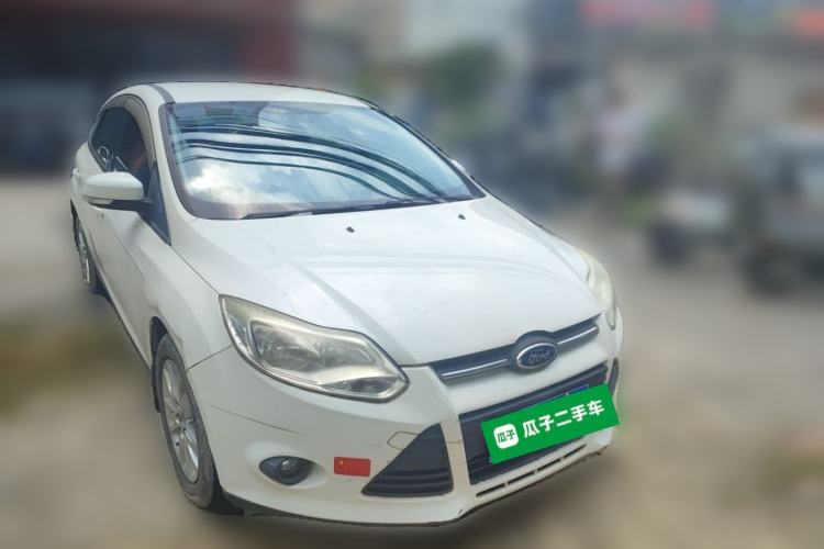 Used Ford Focus 2012 Hatchback 1.6L Manual Comfort Model Front Right 45 Deg
