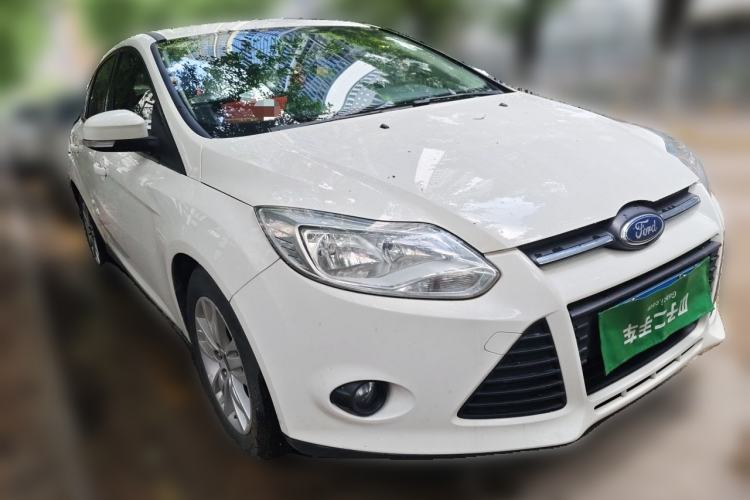 Used Ford Focus 2012 Hatchback 1.6L Automatic Comfort Model Front Right 45 Deg