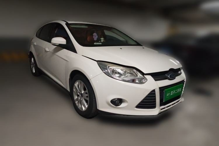 Used Ford Focus 2012 Hatchback 1.6L Manual Comfort Model Front Right 45 Deg