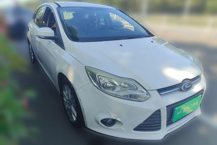 Used Ford Focus 2012 Hatchback 1.6L Automatic Comfort Model Front Right 45 Deg