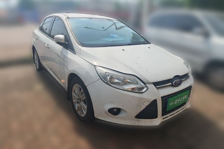 Used Ford Focus 2012 Sedan 1.6L Automatic Comfort Model Front Right 45 Deg