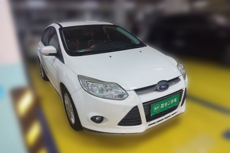 Used Ford Focus 2012 Hatchback 1.6L Manual Comfort Model Front Right 45 Deg