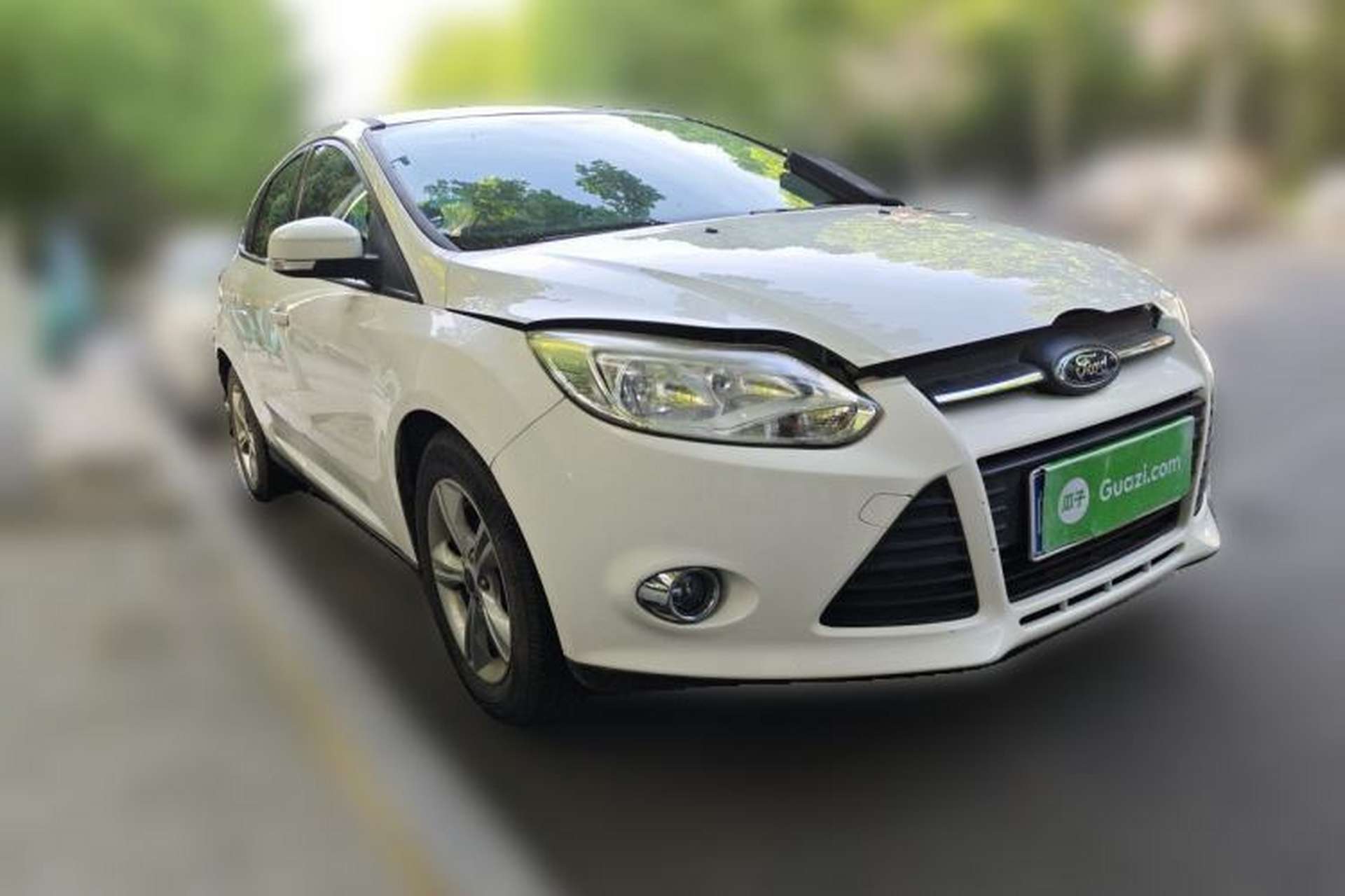 Used Ford Focus 2012 Hatchback 1.6L Manual Fashion Edition Front Right 45 Deg