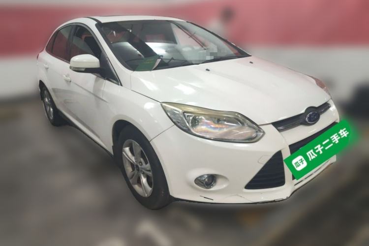 Used Ford Focus 2012 Sedan 1.6L Automatic Fashion Edition Front Right 45 Deg