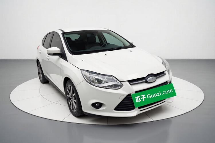 Used Ford Focus 2012 Hatchback 1.6L Automatic Comfort Model Front Right 45 Deg