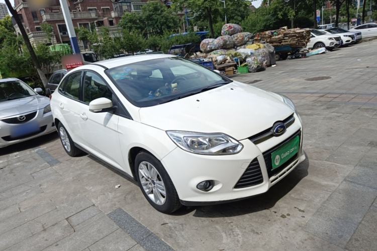 Used Ford Focus 2012 Sedan 1.6L Automatic Comfort Model Front Right 45 Deg
