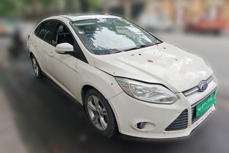 Used Ford Focus 2012 Sedan 1.6L Automatic Fashion Edition Front Right 45 Deg