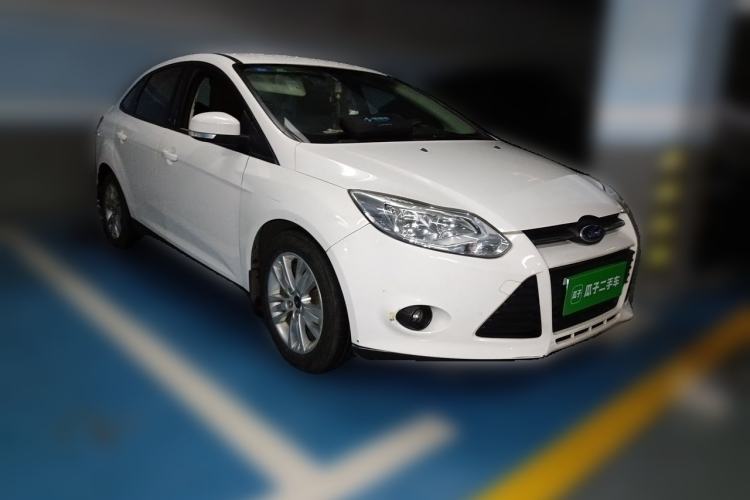 Used Ford Focus 2012 Sedan 1.6L Automatic Comfort Model Front Right 45 Deg