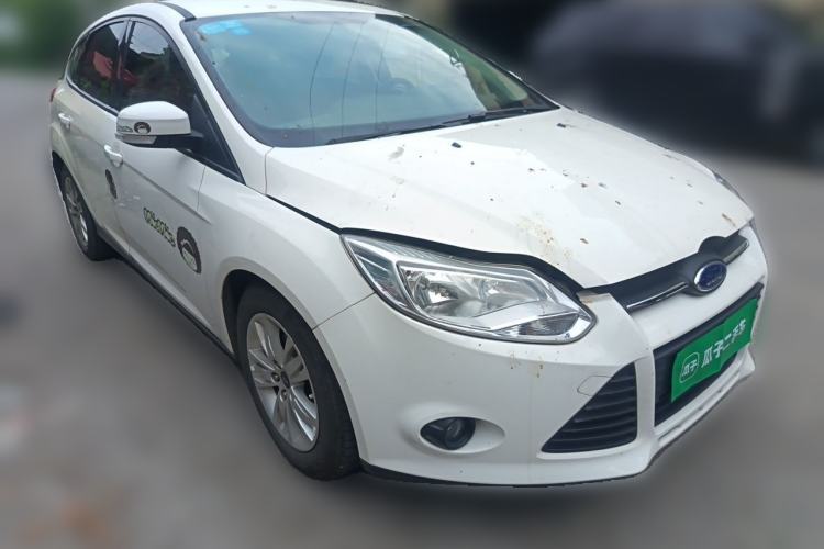 Used Ford Focus 2012 Hatchback 1.6L Automatic Comfort Model Front Right 45 Deg