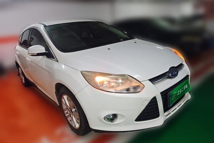 Used Ford Focus 2012 Hatchback 1.6L Manual Comfort Model Front Right 45 Deg