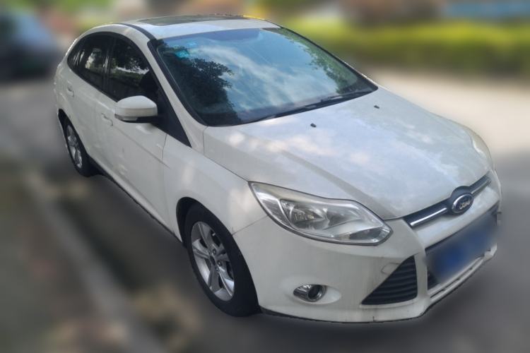 Used Ford Focus 2012 Sedan 1.6L Automatic Fashion Edition Front Right 45 Deg