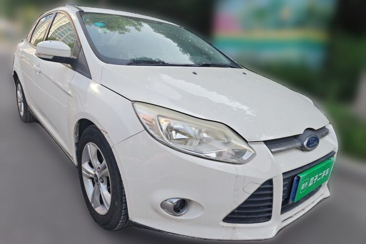 Used Ford Focus 2012 Sedan 1.6L Automatic Fashion Edition Front Right 45 Deg