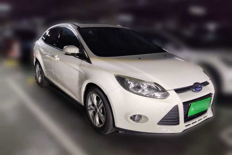 Used Ford Focus 2012 Sedan 1.6L Automatic Fashion Edition Front Right 45 Deg