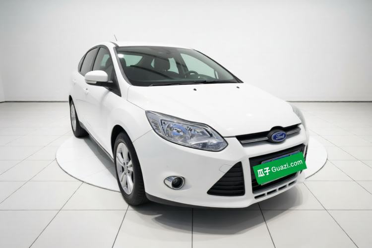 Used Ford Focus 2012 Sedan 1.6L Automatic Fashion Edition Front Right 45 Deg