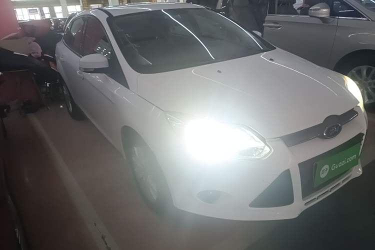 Used Ford Focus 2012 Sedan 1.6L Manual Comfort Model Front Right 45 Deg