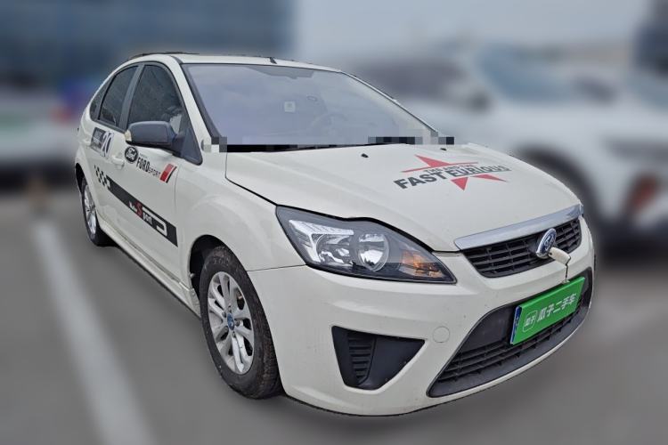 Used Ford Focus 2012 Hatchback Classic 1.8L Automatic Fashion Edition Front Right 45 Deg