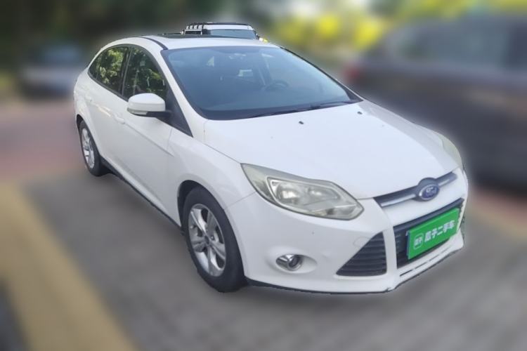 Used Ford Focus 2012 Sedan 1.6L Automatic Fashion Edition Front Right 45 Deg