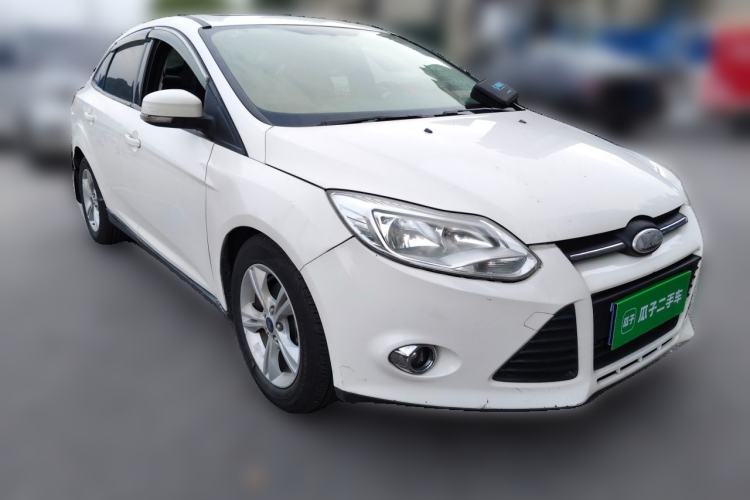 Used Ford Focus 2012 Sedan 1.6L Automatic Fashion Edition Front Right 45 Deg