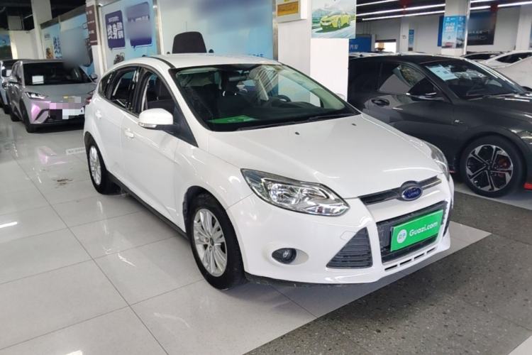 Used Ford Focus 2012 Hatchback 1.6L Automatic Comfort Model Front Right 45 Deg