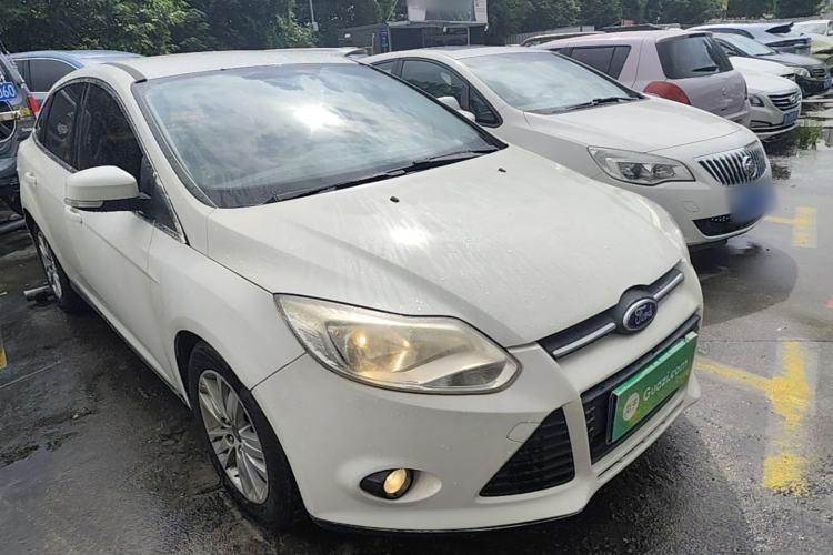 Used Ford Focus 2012 Sedan 1.6L Automatic Comfort Model Front Right 45 Deg