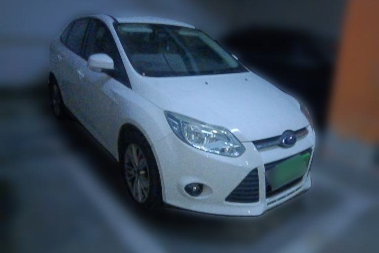 Used Ford Focus 2012 Sedan 1.6L Automatic Comfort Model Front Right 45 Deg