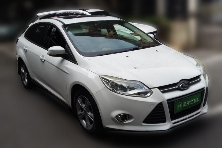 Used Ford Focus 2012 Sedan 1.6L Automatic Fashion Edition Front Right 45 Deg