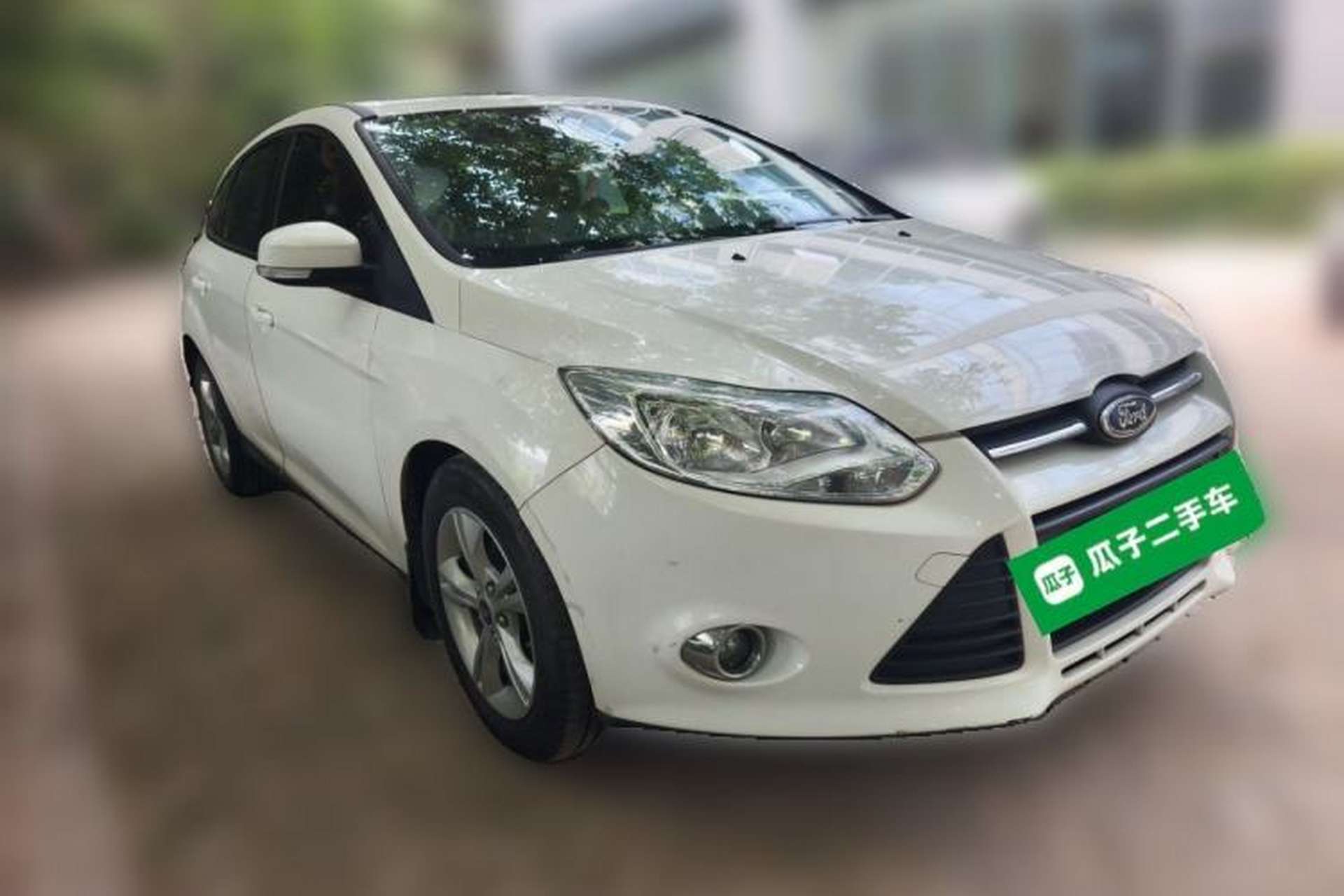 Used Ford Focus 2012 Hatchback 1.6L Automatic Fashion Edition Front Right 45 Deg