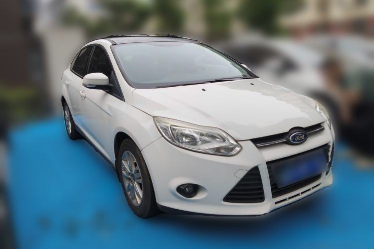 Used Ford Focus 2012 Sedan 1.6L Automatic Comfort Model Front Right 45 Deg