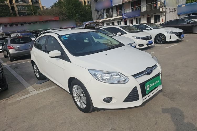 Used Ford Focus 2012 Hatchback 1.6L Automatic Comfort Model Front Right 45 Deg