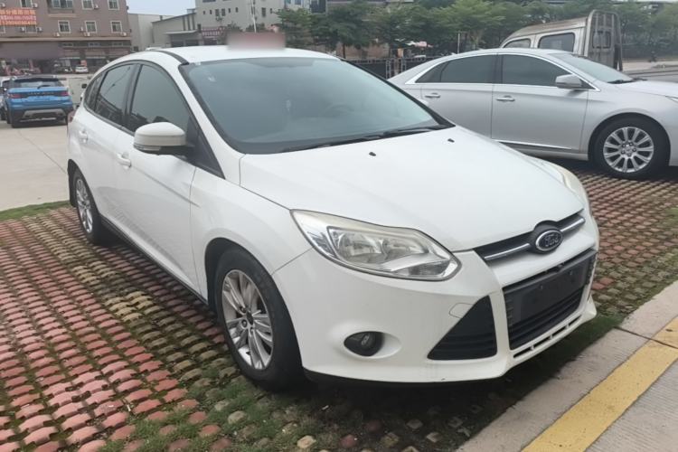 Used Ford Focus 2012 Hatchback 1.6L Automatic Comfort Model Front Right 45 Deg