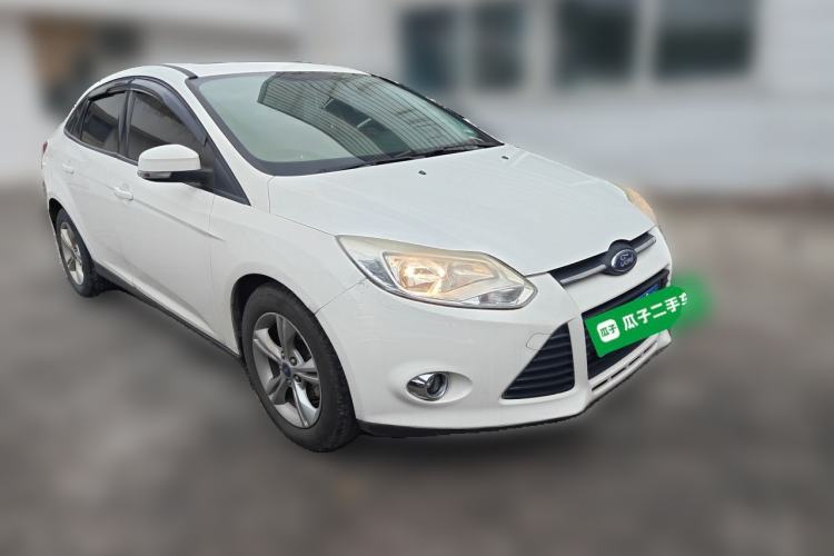 Used Ford Focus 2012 Sedan 1.6L Automatic Fashion Edition Front Right 45 Deg