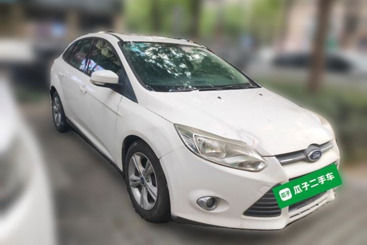 Used Ford Focus 2012 Sedan 1.6L Automatic Fashion Edition Front Right 45 Deg