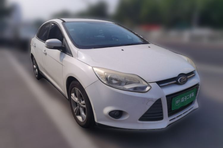 Used Ford Focus 2012 Sedan 1.6L Automatic Fashion Edition Front Right 45 Deg
