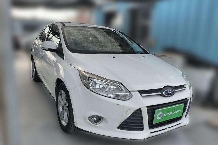 Used Ford Focus 2012 Sedan 1.6L Automatic Fashion Edition Front Right 45 Deg