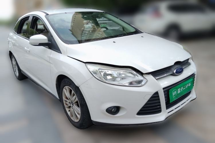 Used Ford Focus 2012 Sedan 1.6L Automatic Comfort Model Front Right 45 Deg