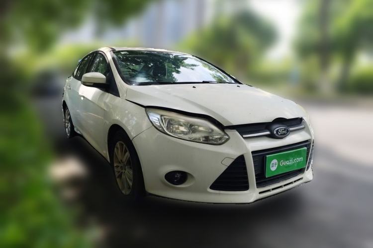 Used Ford Focus 2012 Sedan 1.6L Automatic Comfort Model Front Right 45 Deg