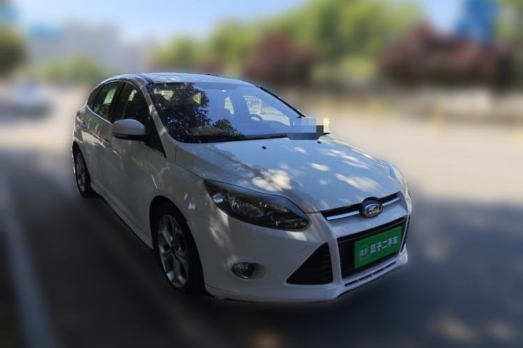 Used Ford Focus 2012 Hatchback 2.0L Automatic Luxury Sport Model Front Right 45 Deg