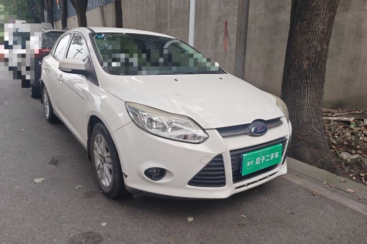 Used Ford Focus 2012 Sedan 1.6L Manual Comfort Model Front Right 45 Deg