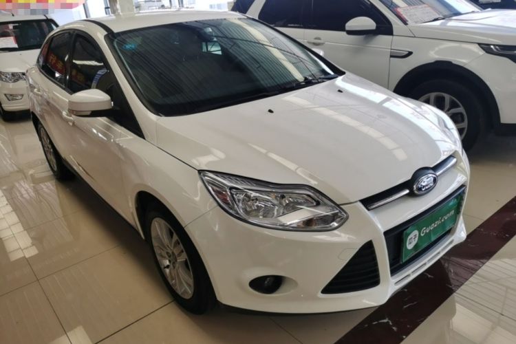 Used Ford Focus 2012 Sedan 1.6L Manual Comfort Model Front Right 45 Deg
