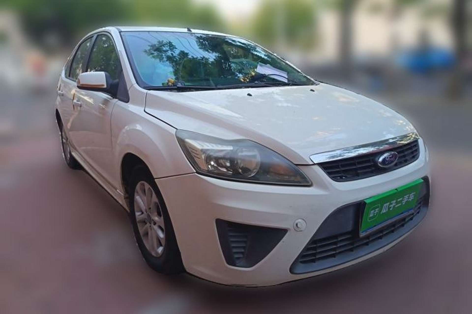 Used Ford Focus 2012 Hatchback Classic 1.8L Automatic Fashion Edition Front Right 45 Deg