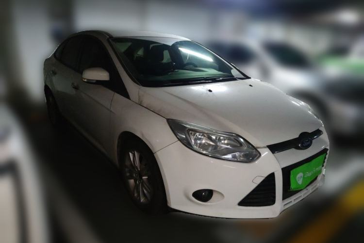 Used Ford Focus 2012 Sedan 1.6L Automatic Comfort Model Front Right 45 Deg