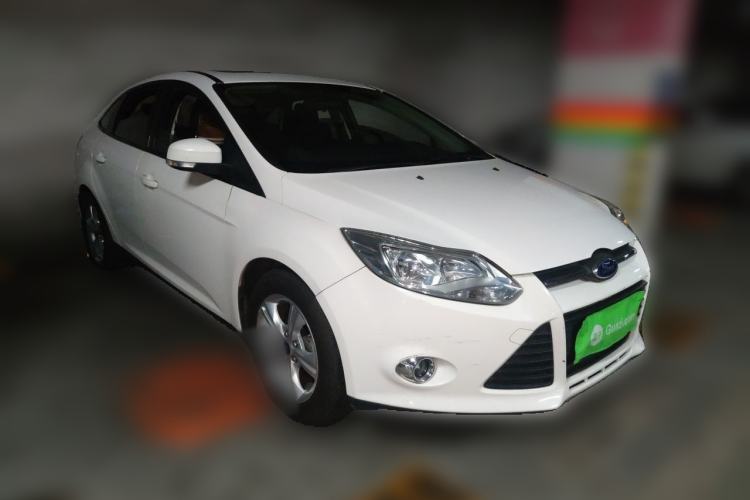 Used Ford Focus 2012 Sedan 1.6L Automatic Fashion Edition Front Right 45 Deg