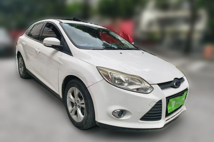 Used Ford Focus 2012 Sedan 1.6L Automatic Fashion Edition Front Right 45 Deg