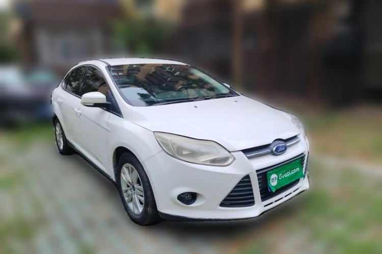 Used Ford Focus 2012 Sedan 1.6L Automatic Comfort Model Front Right 45 Deg