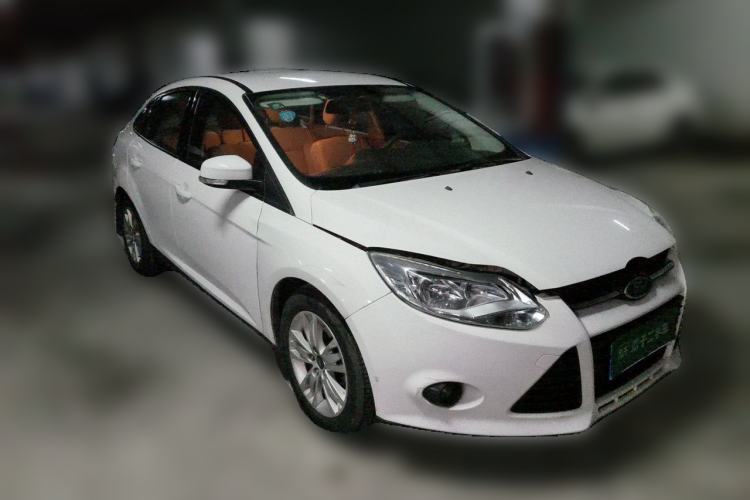 Used Ford Focus 2012 Sedan 1.6L Manual Comfort Model Front Right 45 Deg