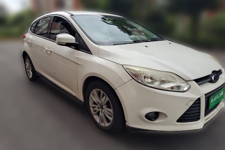 Used Ford Focus 2012 Hatchback 1.6L Manual Comfort Model Front Right 45 Deg