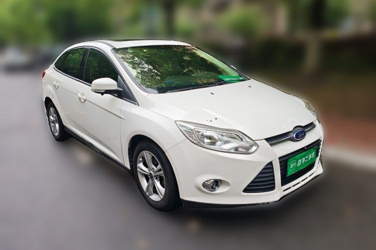 Used Ford Focus 2012 Sedan 1.6L Automatic Fashion Edition Front Right 45 Deg