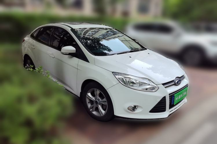Used Ford Focus 2012 Sedan 1.6L Automatic Fashion Edition Front Right 45 Deg